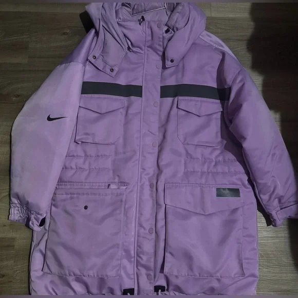 Women’s Nike Sportswear City Ready feather-filled park - Picture 5 of 7